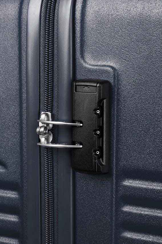 American Tourister SKY PARK